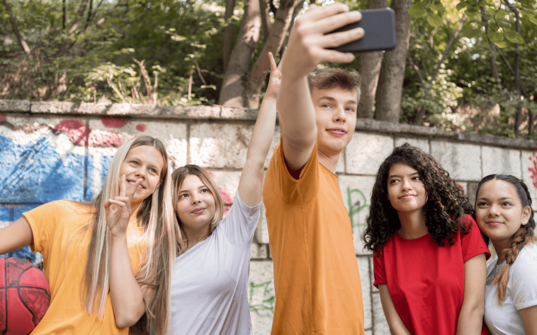 Identitätsfindung und Suchtprävention: Ein Workshop mit Kera Rachel Cook